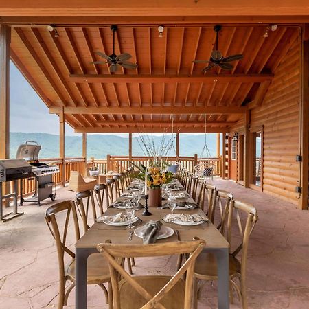 Sugarland By Avantstay Sleeps 28 Home Theatre Two Hot Tubs Indoor Pool Incredible Views พิเจนฟอร์จ ภายนอก รูปภาพ