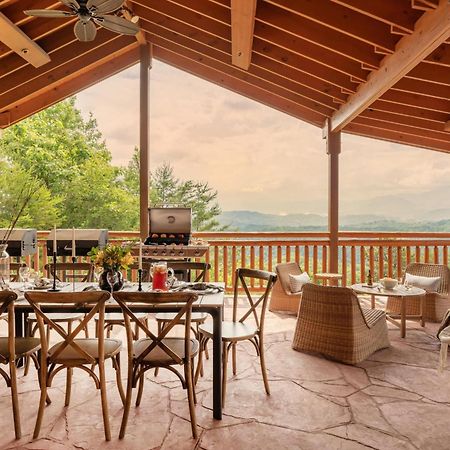Sugarland By Avantstay Sleeps 28 Home Theatre Two Hot Tubs Indoor Pool Incredible Views พิเจนฟอร์จ ภายนอก รูปภาพ