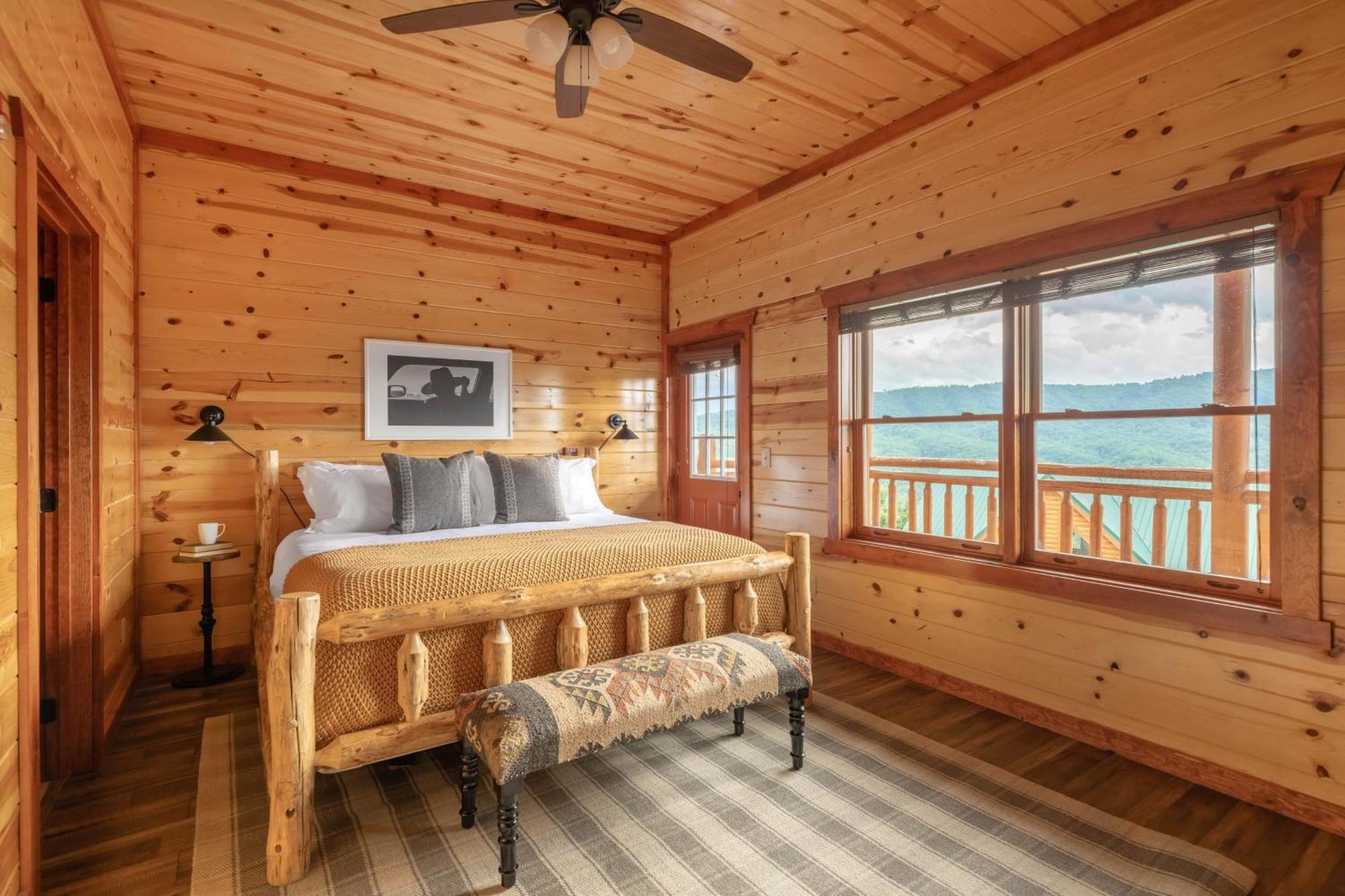 Sugarland By Avantstay Sleeps 28 Home Theatre Two Hot Tubs Indoor Pool Incredible Views พิเจนฟอร์จ ภายนอก รูปภาพ